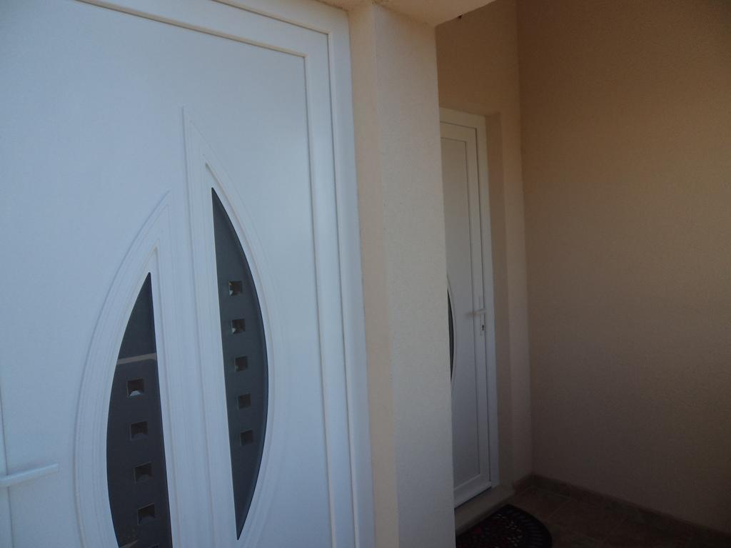 בטינה Apartment Nevena מראה חיצוני תמונה