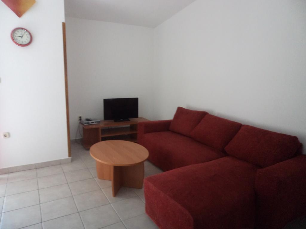 בטינה Apartment Nevena מראה חיצוני תמונה